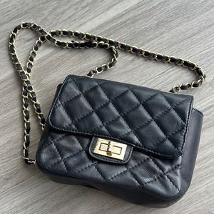 Genuine leather black crossbody bag - made in Italy
